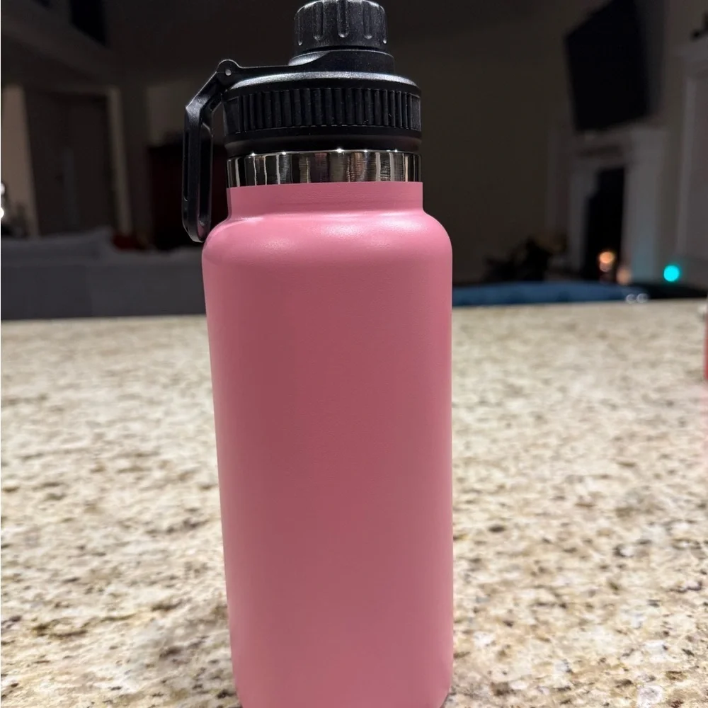 Daisy’s Findings stay hydrated